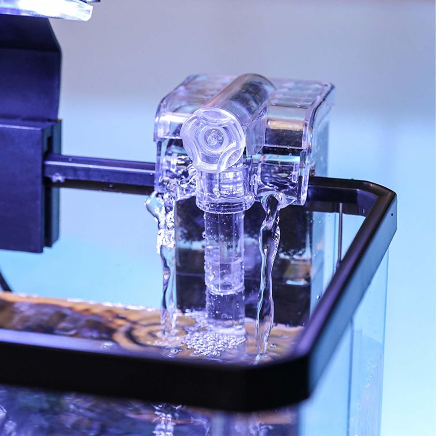 GarveeLife 2.6 Gallon Small Fish Tank, Betta Fish Tank kit with LED Light, Oxygen Generator, Fish Tank Starter Kits for Beta,Goldfish