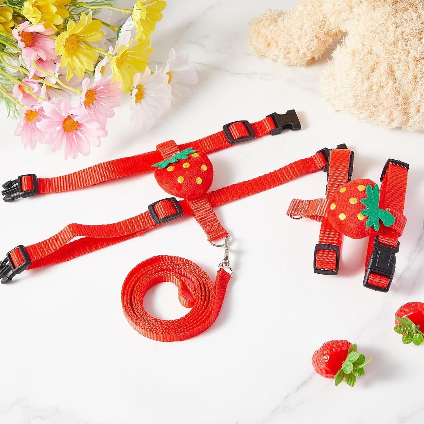Duck Harness Leash Set Duck Harness and Leash for Real Ducks Adjustable Walking Rope Pet Cute Pattern Outdoor Traction Rope for Chicken Rabbit Small Animals(M,Strawberry)
