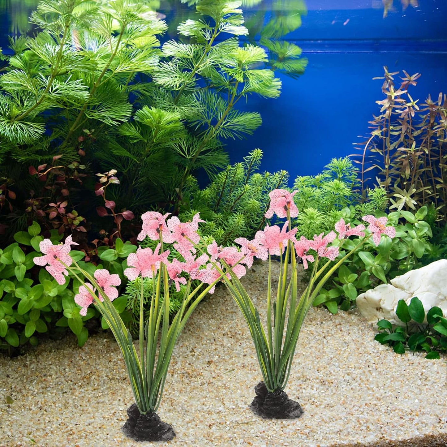 CLISPEED 2Pcs Fish Tank Decorations Realistic Plastic Plants Aquarium Artificial Aquatic Plant for Fish Tank Landscaping Aquarium Decoration (Pink)