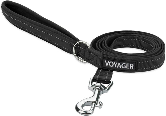 Best Pet Supplies Voyager Reflective Dog Leash with Neoprene Handle, Supports Small, Medium, and Large Breed Puppies, Cute and Heavy Duty for Walking, Running - Black, M, 3/4" x 5ft (LS015T-BK-M)