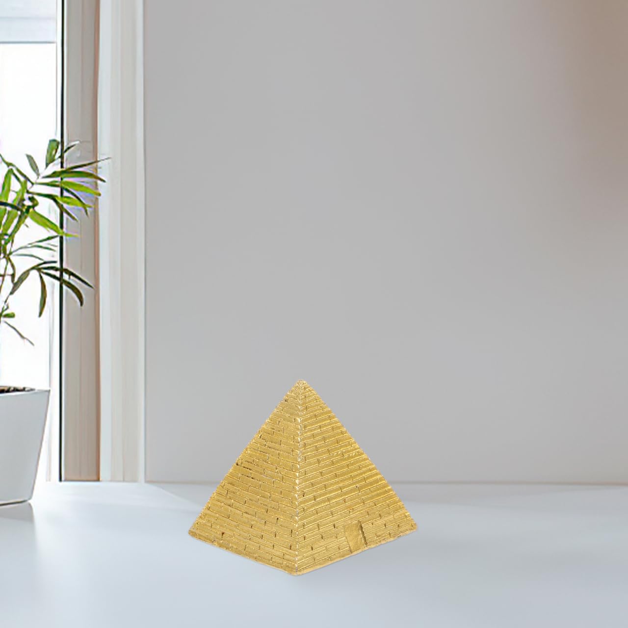 VICASKY Pyramid Egyptian Decor Pyramids Statue Head Figure Copper Mini Resin Figurine Sculpture Ancient Building Model Egypt Souvenirs Giza and The Meditation Decorations Statues Table