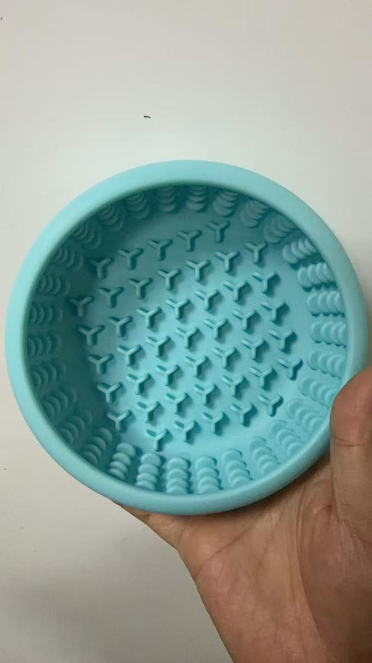 Dog Lick Bowl,Silicone Slow Feeder Bowls for Dogs and Cats - Wet Food, Suction Cups, Non-Slip Design (Blue, Small)