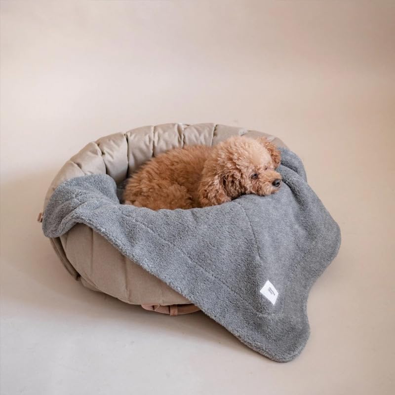 Dog Car Seat Cat Carrier Booster Seat on Car Armrest Travel Bags for Cats Dogs with Easy Carrying Strap Dog Travel Car Carrier, Dog Carry on Bag, pet Portable Bed (Beige, Large)