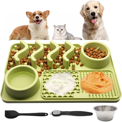 Slow Feeder Mat, Silicone Lick Mat with Suction Cups for Dog Cat, Puzzle Snuffle Mat for Pet Smell Training Bored Puppy, Interactive Sniff Mat Slow Eating Keep Busy(Green)