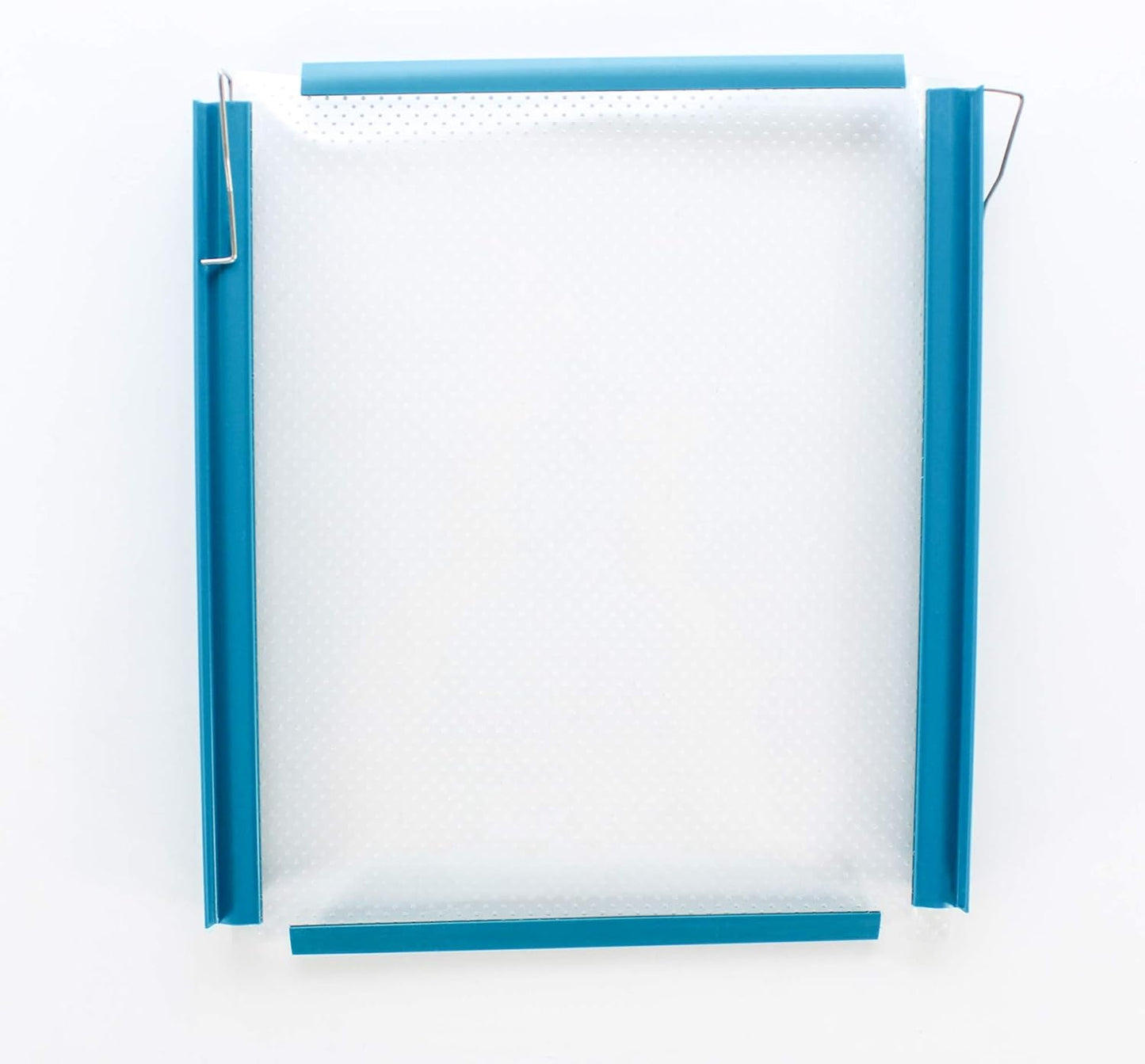 PENN-PLAX Fish Tank Divider – Clear, Perforated Polymer Screen – 11 3/8” x 9 5/8” – Medium – Great for 10 Gallon Aquariums