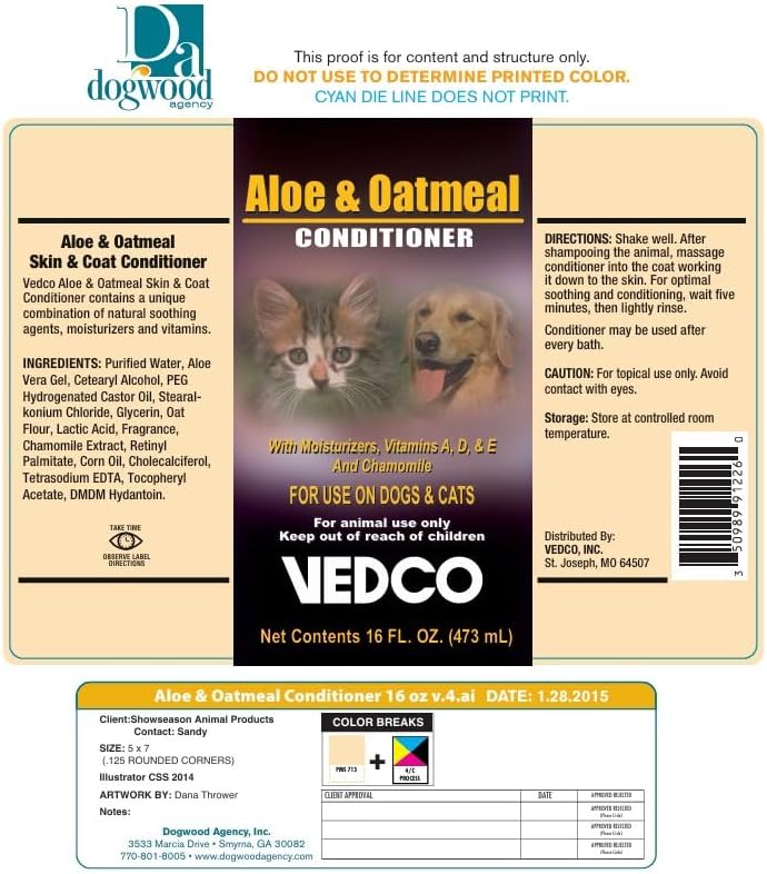 Vedco Aloe & Oatmeal Pet Conditioner, 1 Gallon, with Moisturizers and Vitamins, for Dogs and Cats