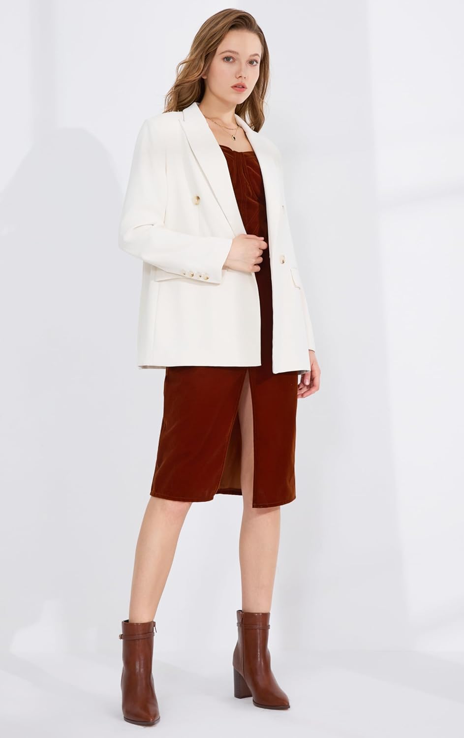 Women’s Pointed Toe Ankle Boots, Chunky Heel Fashion Chelsea Booties with Side Zipper, 3.2 Inch Block Heeled Dress Boot Comfortable for Fall Winter