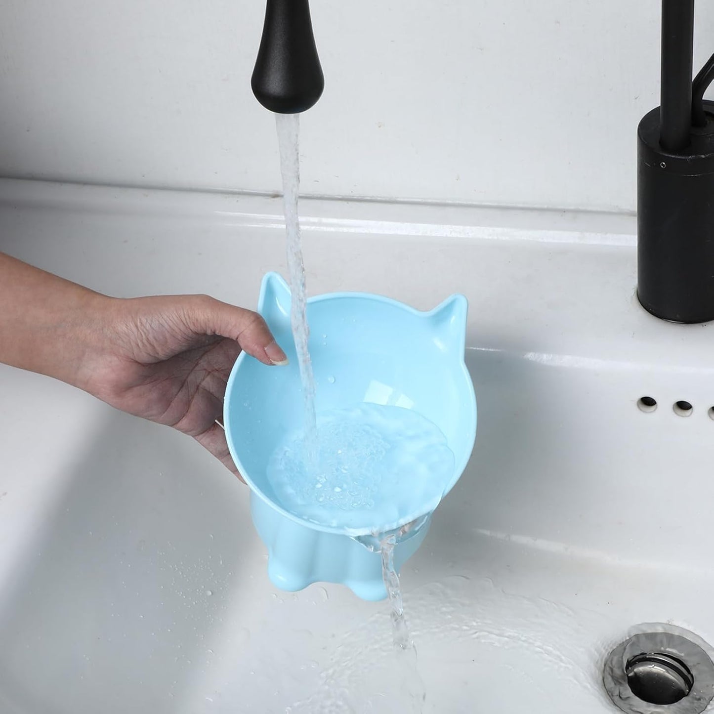 6Pcs Elevated Cat Bowls, 15°Raised Cat Food Bowl, Anti Vomiting Tilted Raised Whisker Friendly Cats Dishes, Plastic Pet Food and Water Bowls for Cats and Small Dogs