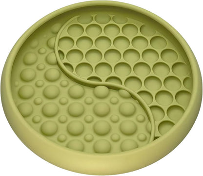 Lick Mat for Dogs, Silicone Slow Feeder Licking Mat with Non-Slip Suction Cups, Freeze-Friendly Lick Bowl for Enrichment Play, Anxiety Relief & Keeps Busy (6.0" x 1.0" Green)