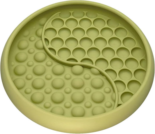 Lick Mat for Dogs, Silicone Slow Feeder Licking Mat with Non-Slip Suction Cups, Freeze-Friendly Lick Bowl for Enrichment Play, Anxiety Relief & Keeps Busy (6.0" x 1.0" Green)
