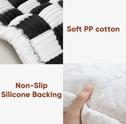 Dog Car Seat Cushion for Carriers & Crates, Pet Travel Mat with Non-Slip Backing, Soft PP Cotton Filled Dog Bed for Car Seats, Hard & Soft Carriers, Pet Crates, Machine Washable (19.6"x19.6")