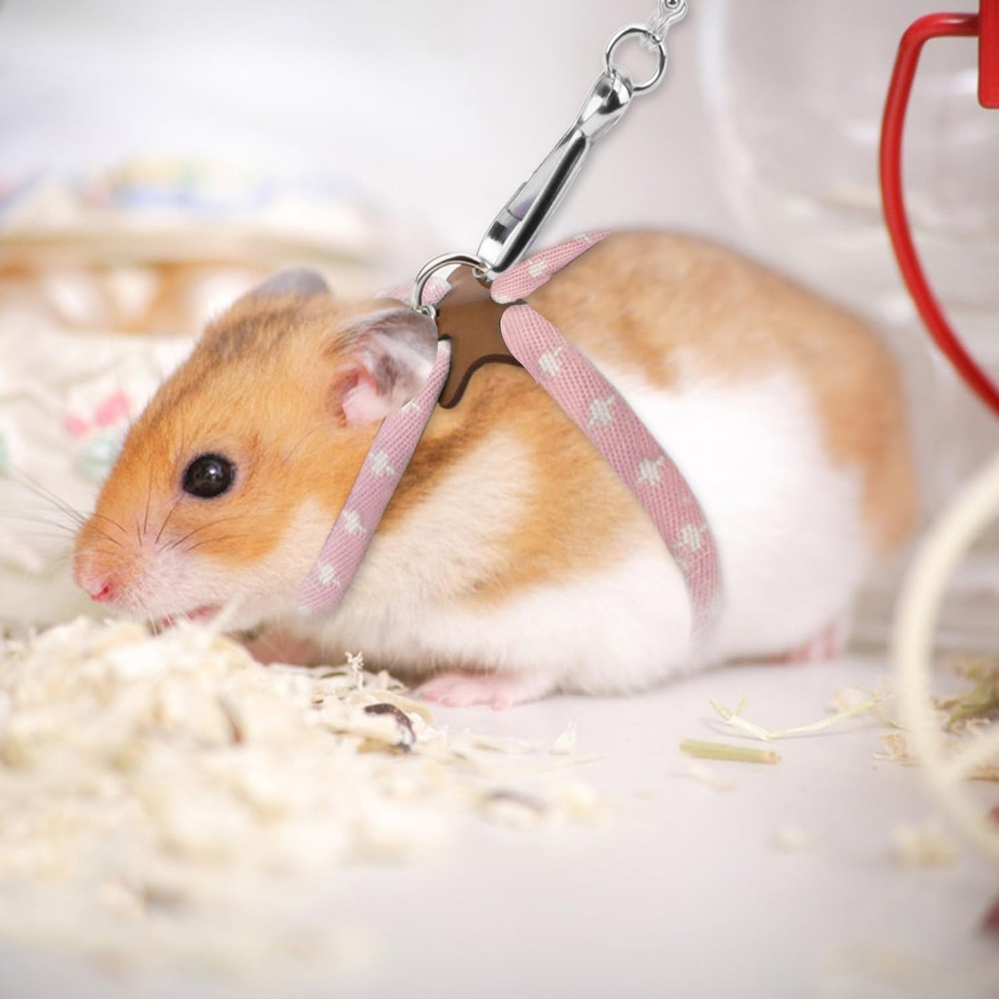 Hypeety Hamster Adjustable Training Lead Leash Nylon for Hamster Rat Squirrel Gerbil Pet Cage Playhouse Leashes Band Finder Collar Bell (Pink)