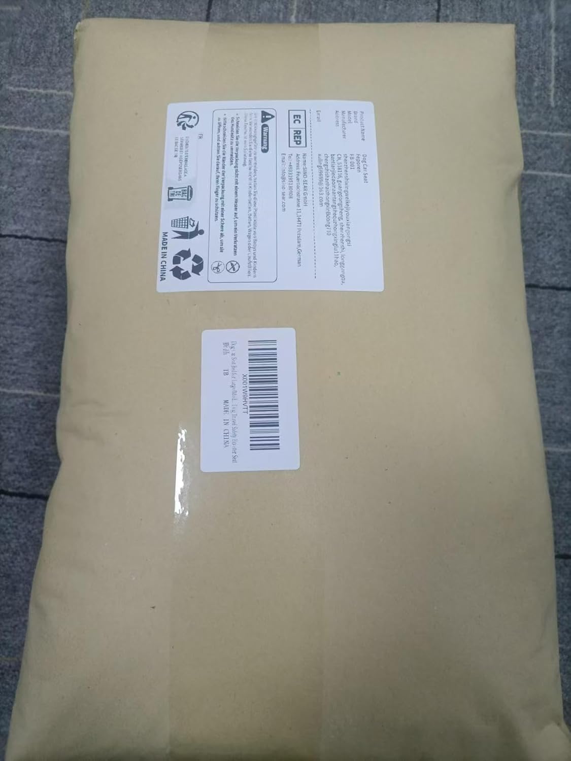 Dog Car Seat for Medium Dogs Up to 50 lbs, Pet Booster Seat for Cars SUVs and Trucks, Travel Dog Bed with Safety Strap, Thick Cushion, Non-Slip Base, Washable and Portable (Black)