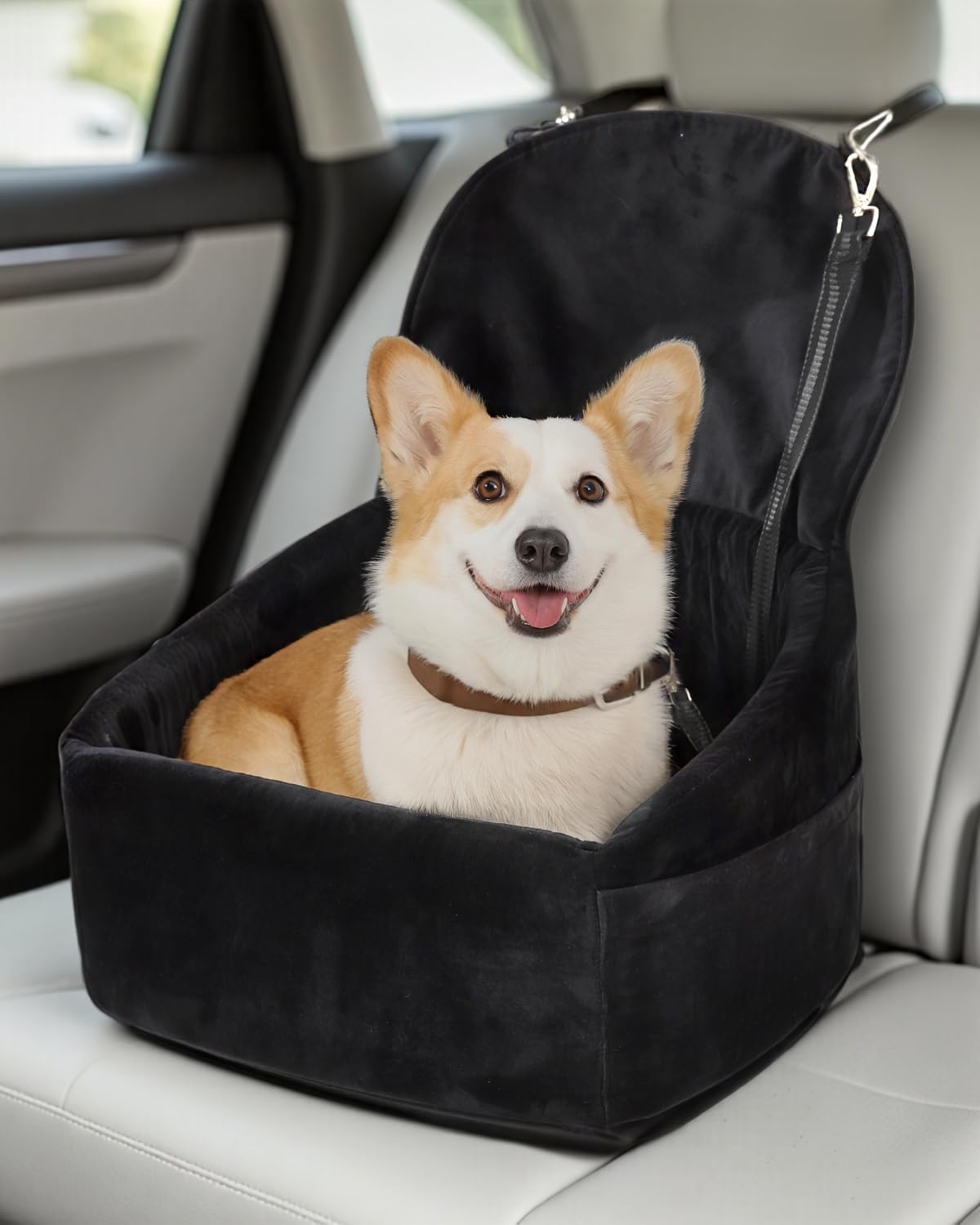 Dog Car Seat for Small Medium Dogs, Pet Booster Seat with Extendable Backrest, Pet Portable Car Seats up to 30 lbs, Washable Travel Bed with Storage Pockets and 2 Safety Leashes, Black