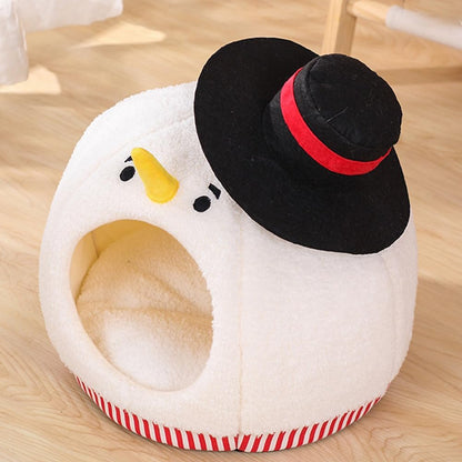 Cute Snowman-Shaped Enclosed Cat Bed Cave - Warm and Cozy Winter Cat Hideaway for Indoor Cats, Funny Christmas Themed Pet House with Washable Mat, All-Season Comfort for Kittens and Small Dogs