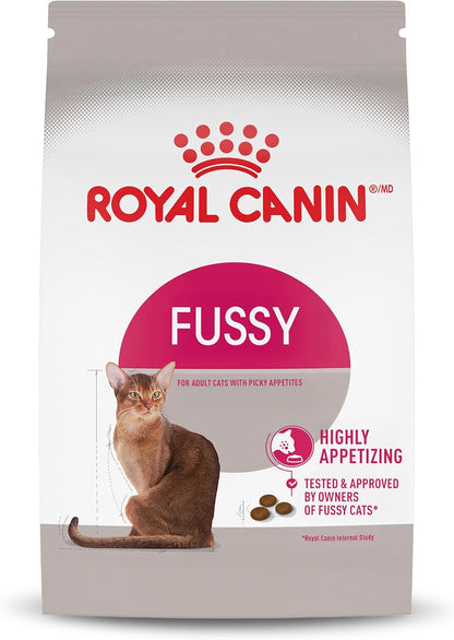 Royal Canin Fussy Dry Cat Food for Adult Cats, Protein-Rich Kibbles for Picky Eaters, Poultry-Based, Supports Healthy Weight and Urinary Health, 7 lb Bag