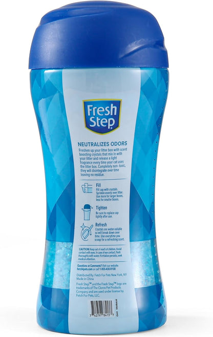 Fresh Step Cat Litter Crystals in Fresh Scent - Cat Litter Box Deodorizer - Combats Odors and Neutralizes Smells to Keep Your Home Clean, 15 Ounce