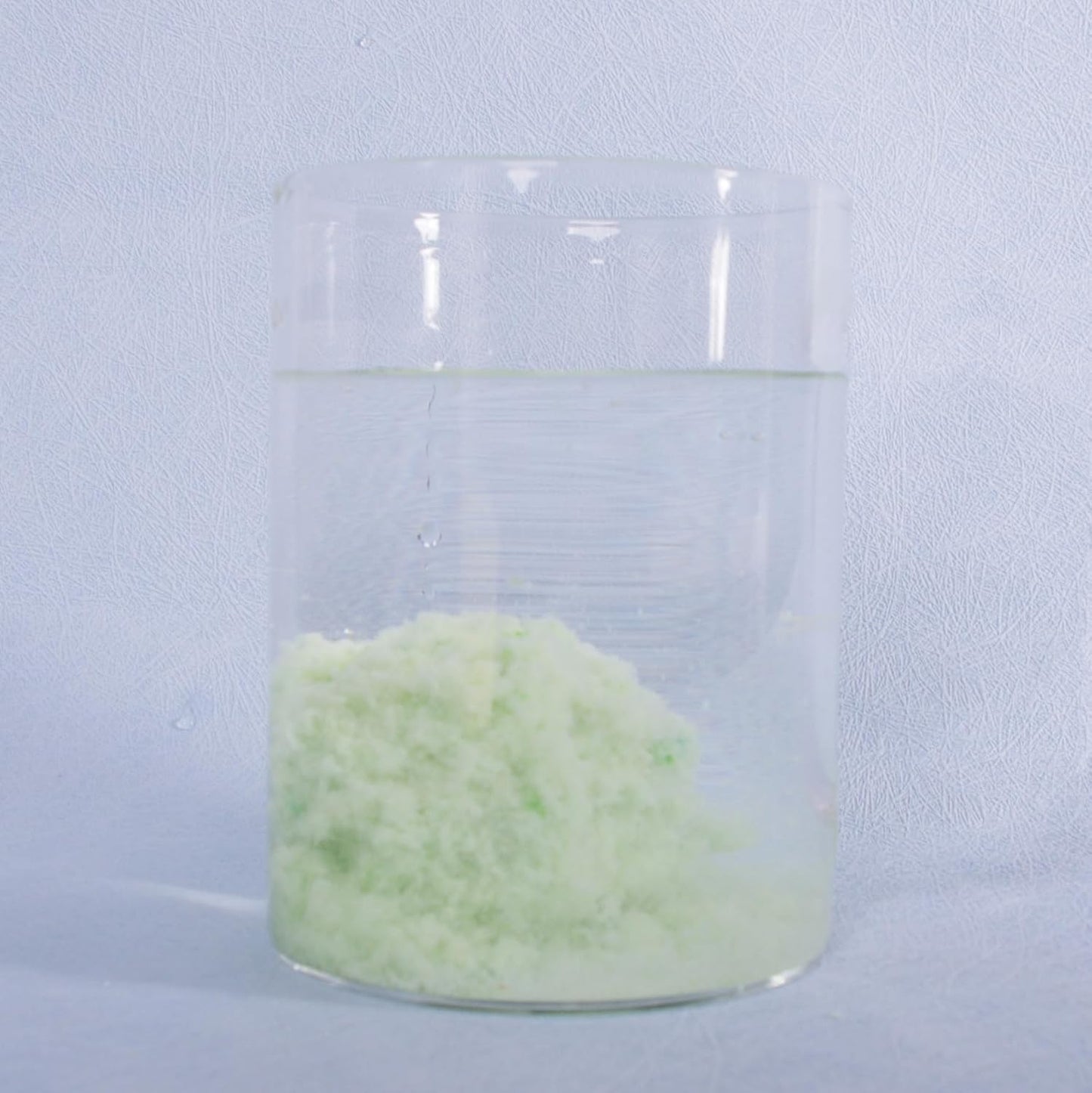 Tofu Cat Litter Green Tea 5.5 Lbs, Flushable Clumping Fast Drying, Ultra Absorbent, Low Tracking Cat Litter 2mm Pellets.