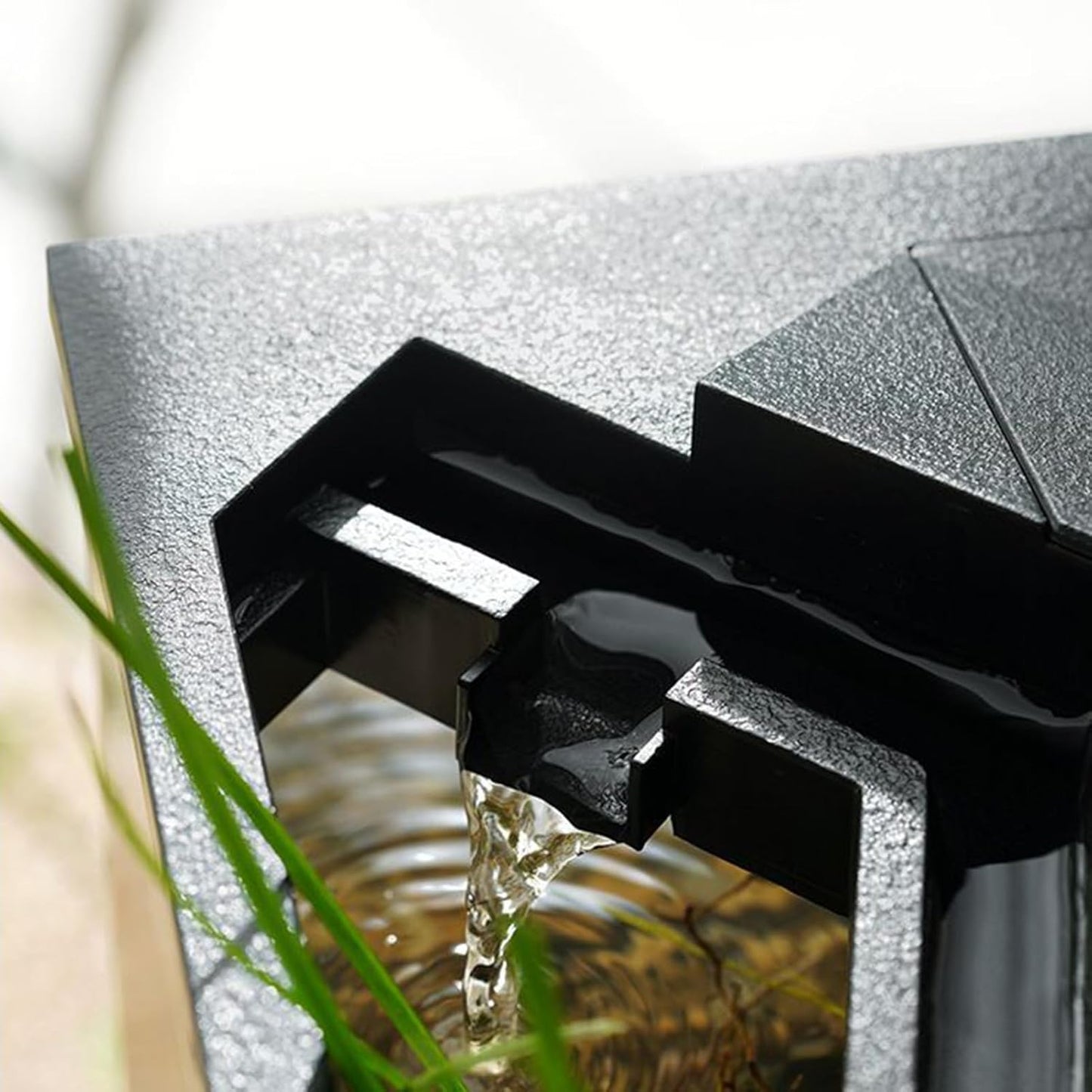 GarveeLife 3 gal Small Fish Tank, Betta Fish Tank kit with LED Light, Oxygen Generator, Fish Tank Starter Kits for Beta,Goldfish (3 gal with LED Light)