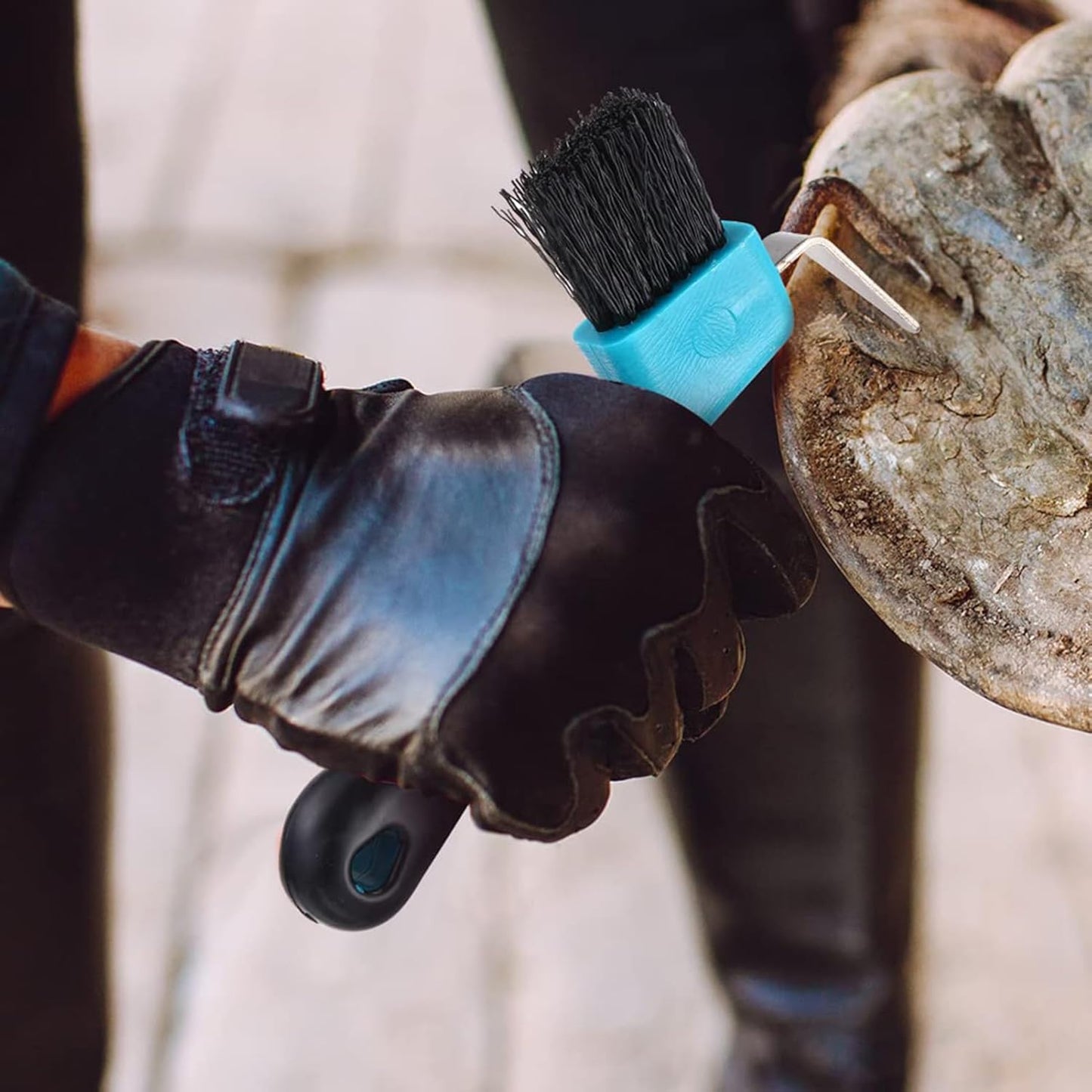 Horses Hoof Picks – Easy-Hold Grooming Pick, Strong Construction, Soft-Touch Brush, Debris Removal, Balanced Design | Practical Maintenance Aid for Stable Management Schedules, Horse Lover Barn Use