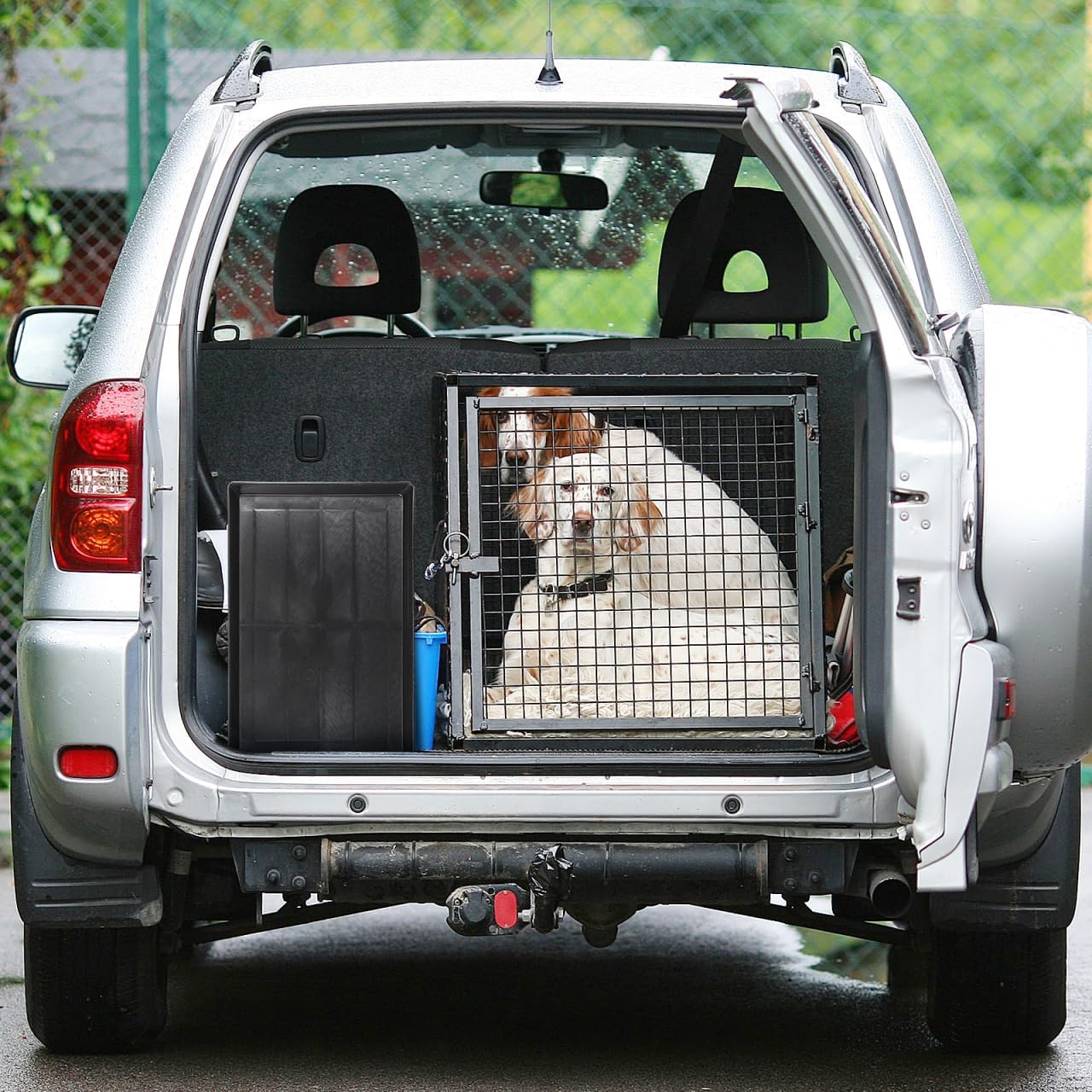Garneck 2Pcs Plastic Dog Crate Tray Replacement - Durable Bottom Tray for Dog Kennels - Rabbit Cages and Small Pets 41x27cm Size Easy for Pet Training and Preventing