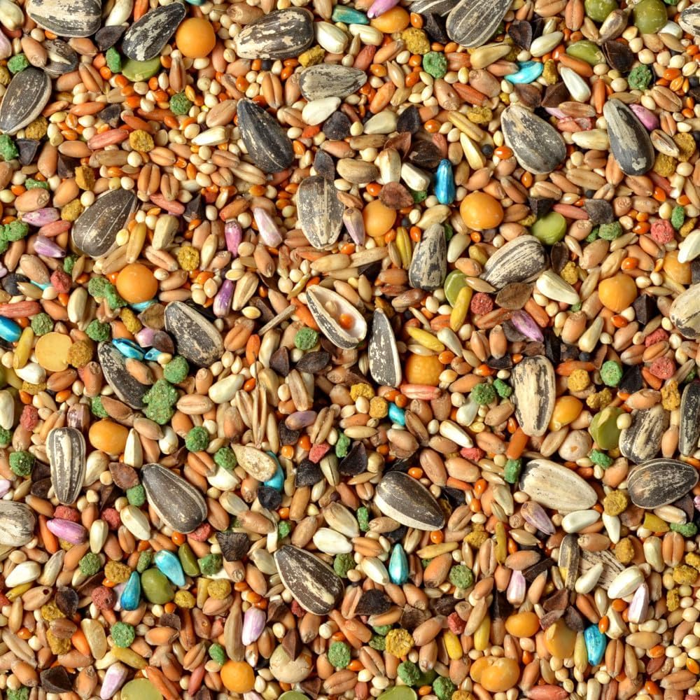 Wild Harvest Universal Blend for Medium and Large Birds 10 Pounds; Fortified Nutrition