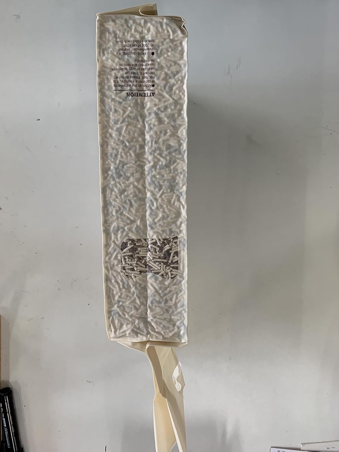 FUKUMARU Tofu Cat Litter, 6 LBS Clumping Cat Litter, Dust Free Unscented Flushable Tofu Litter, Natural, Lightweight and Low Tracking Kitty Litter Pellets Mixed Apple Wood, 24/7 Odor Control