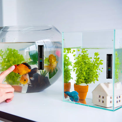 6PCS Temperature Sticker Strips Fish Tank Thermometer Aquarium Temperature Sticker, Easy-to-Read 61-122℉(16-50°C) Terrarium Adhesive Water Thermometer Test for Fish Tank Aquarium(3.54" x 0.79")