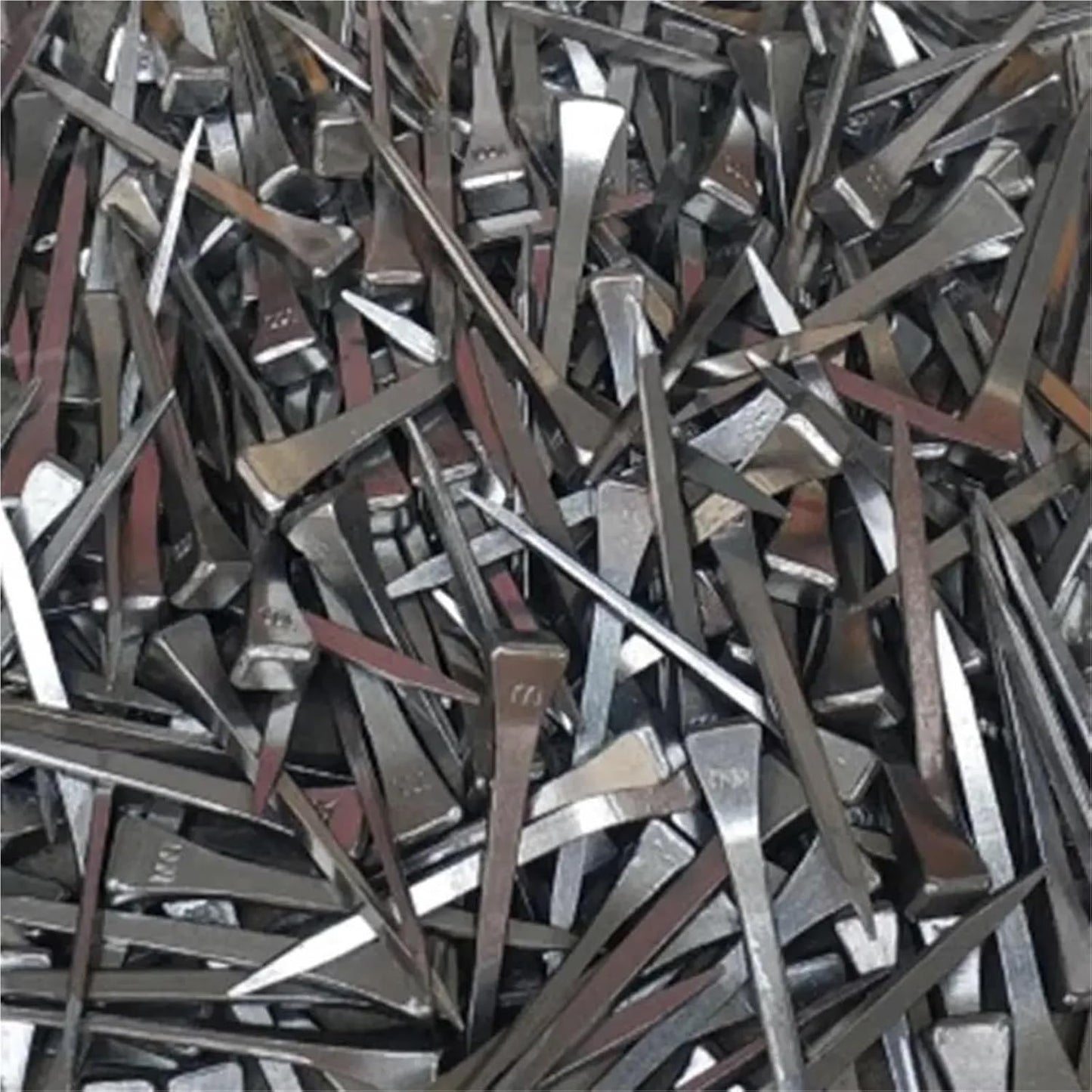 Horseshoe Nails 100Pcs Durable Horseshoe Nails Steel Harness Repair Horse Shoe Hoof Equestrian Sports Equipment for Securing Firmly(100Pcs E6 54mm)