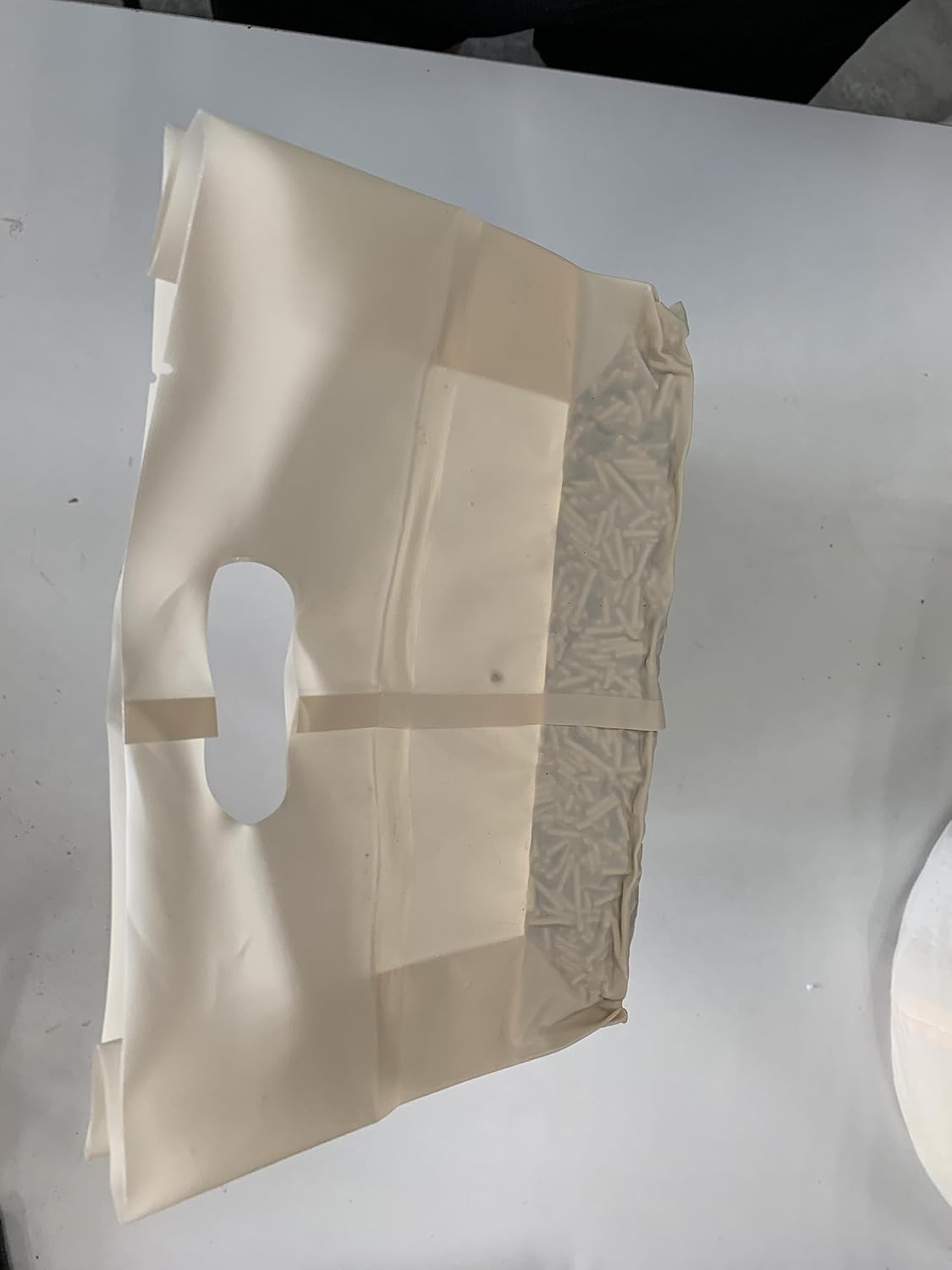 FUKUMARU Tofu Cat Litter, 6 LBS Clumping Cat Litter, Dust Free Unscented Flushable Tofu Litter, Natural, Lightweight and Low Tracking Kitty Litter Pellets Mixed Apple Wood, 24/7 Odor Control