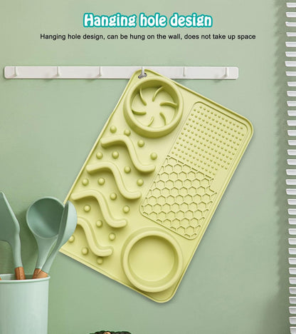 Slow Feeder Mat, Silicone Lick Mat with Suction Cups for Dog Cat, Puzzle Snuffle Mat for Pet Smell Training Bored Puppy, Interactive Sniff Mat Slow Eating Keep Busy(Green)