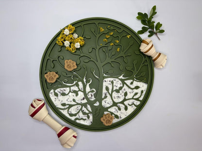 B The Boleo Shop Tree Design Lick Mat for Dogs and Cats, Slow Feeder, Anxiety Relief, Improve Grooming Session, Dog Toy to Keep Busy