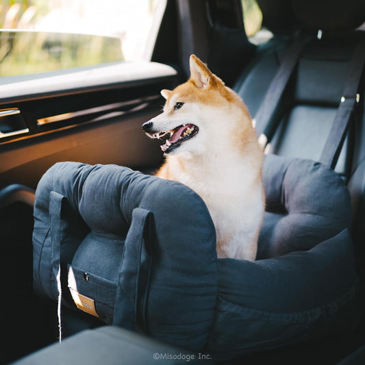 Dog Car Booster Seat for Small Dogs, Handmade Comfortable and Robust Design, Small Dog Owner Gift, Travel Bed with Safety Seatbelt, Secure Straps, Perfect for Dogs Under 30 Lbs