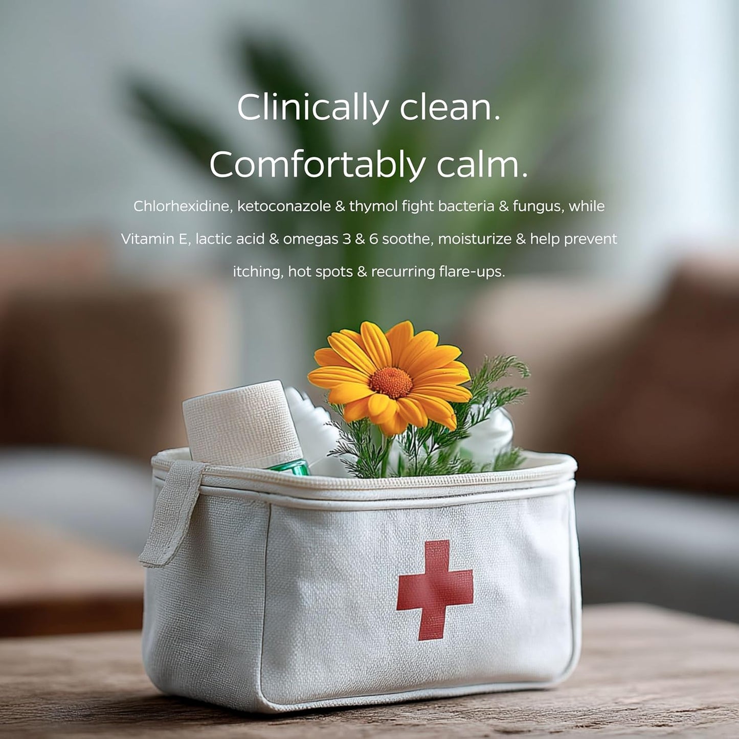 Pet Parents® Pet WiPees™ Cleansing Wipes for Dogs with Chlorhexidine, Ketoconazole and Thymol, Cleans Skin Folds, Paws and Coat, Deodorizes, Supports Skin Hygiene