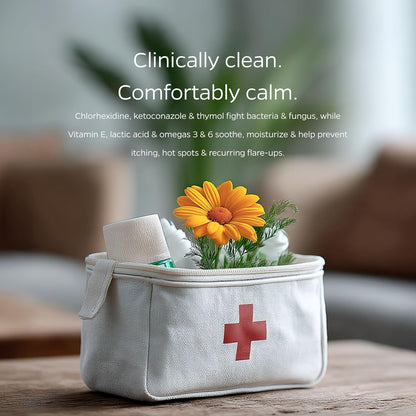 Pet Parents® Pet WiPees™ Cleansing Wipes for Dogs with Chlorhexidine, Ketoconazole and Thymol, Cleans Skin Folds, Paws and Coat, Deodorizes, Supports Skin Hygiene