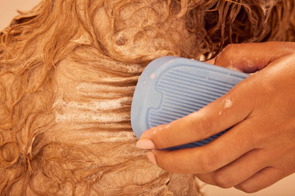 MRS. MEYER'S Clean Day 3 in 1 Dog Shampoo, White Peach Scent, 14oz