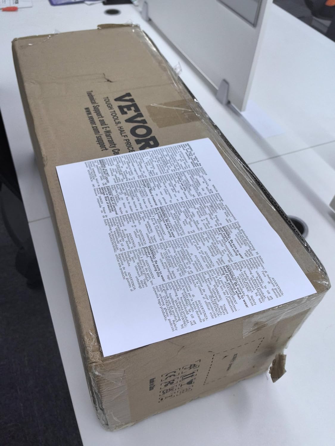 VEVOR Dog Car Seat, Waterproof Dog Booster Seat for Car with Side Handles and a Storage Pocket, Clip-On Safety Leash and PP Cotton Filling, Vehicle Bed for Small Dogs up to 25lbs, Gray