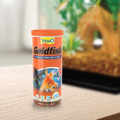 Tetra Goldfish Flakes, Nutritionally Balanced Diet for Aquarium Fish, Vitamin C Enriched Flakes, 8.81 Ounces