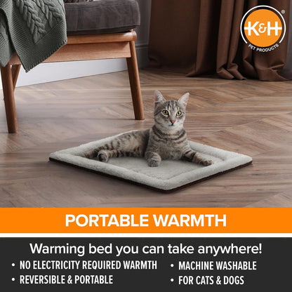K&H PET PRODUCTS Self-Warming Cat Bed Pad, Self Heating Pad for Outdoor Cat Houses, Warming Mat for Indoor Pet Beds & Furniture, Reversible Blanket, Washable - Small 21 X 17in Oatmeal/Chocolate