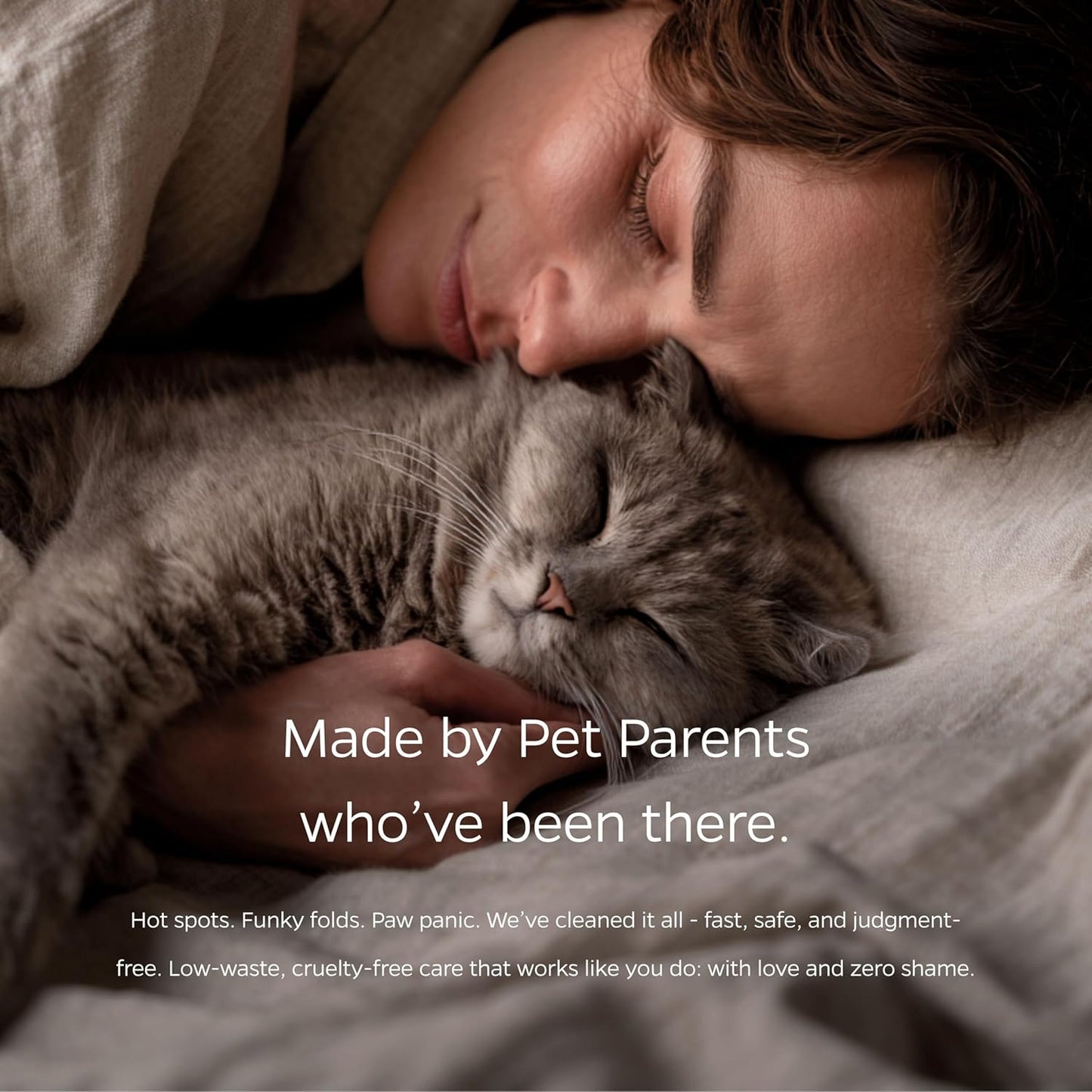 Pet Parents® Pet WiPees™ Cleansing Wipes for Dogs with Chlorhexidine, Ketoconazole and Thymol, Cleans Skin Folds, Paws and Coat, Deodorizes, Supports Skin Hygiene