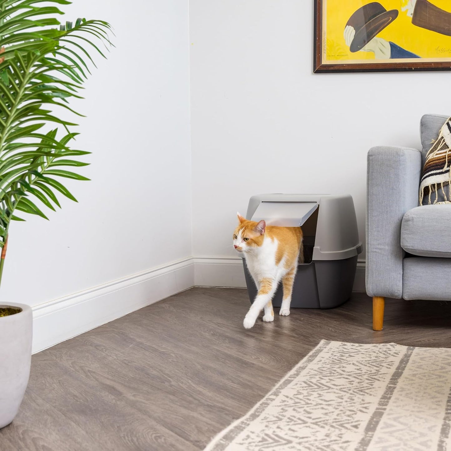 IRIS USA Cat Litter Box, Large Litter Box Enclosure with Front Door Flap and Scoop, Covered Kitty Litter Box with Handle and Buckles for Portability and Privacy, Gray