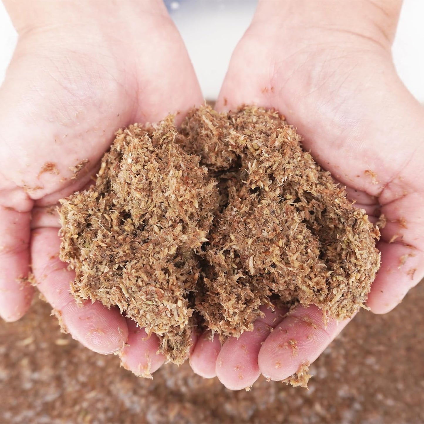 Natural Premium Sphagnum Moss Fiber Substrate for Hermit Crab, Ideal Accessories for Hermit Crab Tanks, Great for Mixing with Hermit Crab Sand