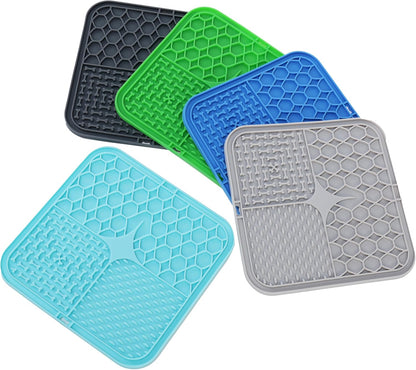 Park Life Designs Calming Lick Mat, 9-Inch, Silicone, Dark Grey