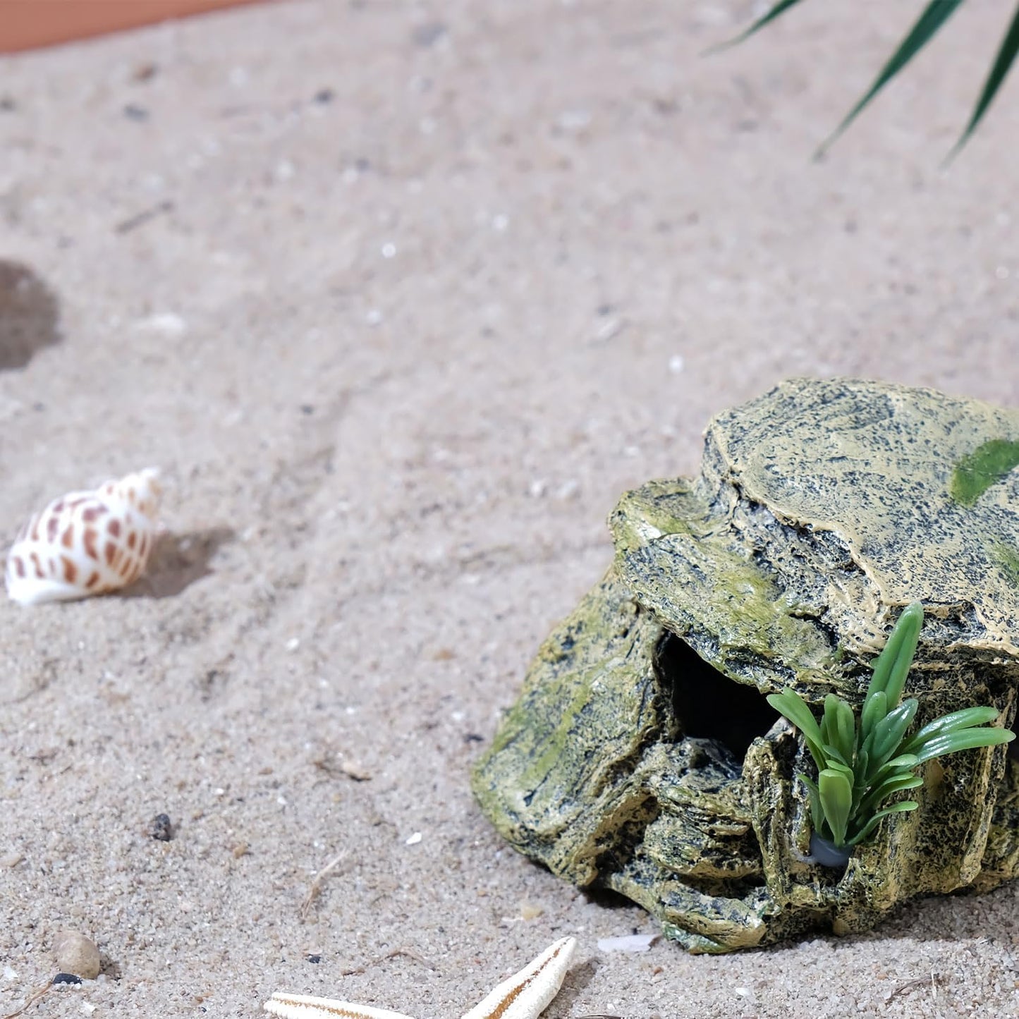 IBWell Leopard Gecko Hide Small Reptile Hides Resin Mini Reptile Basking Rock Humid Hide Turtle Cave Lizard Hide Reptile & Amphibian Habitat DÉCor