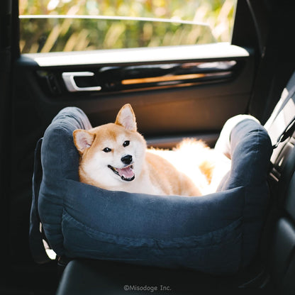 Dog Car Booster Seat for Small Dogs, Handmade Comfortable and Robust Design, Small Dog Owner Gift, Travel Bed with Safety Seatbelt, Secure Straps, Perfect for Dogs Under 30 Lbs