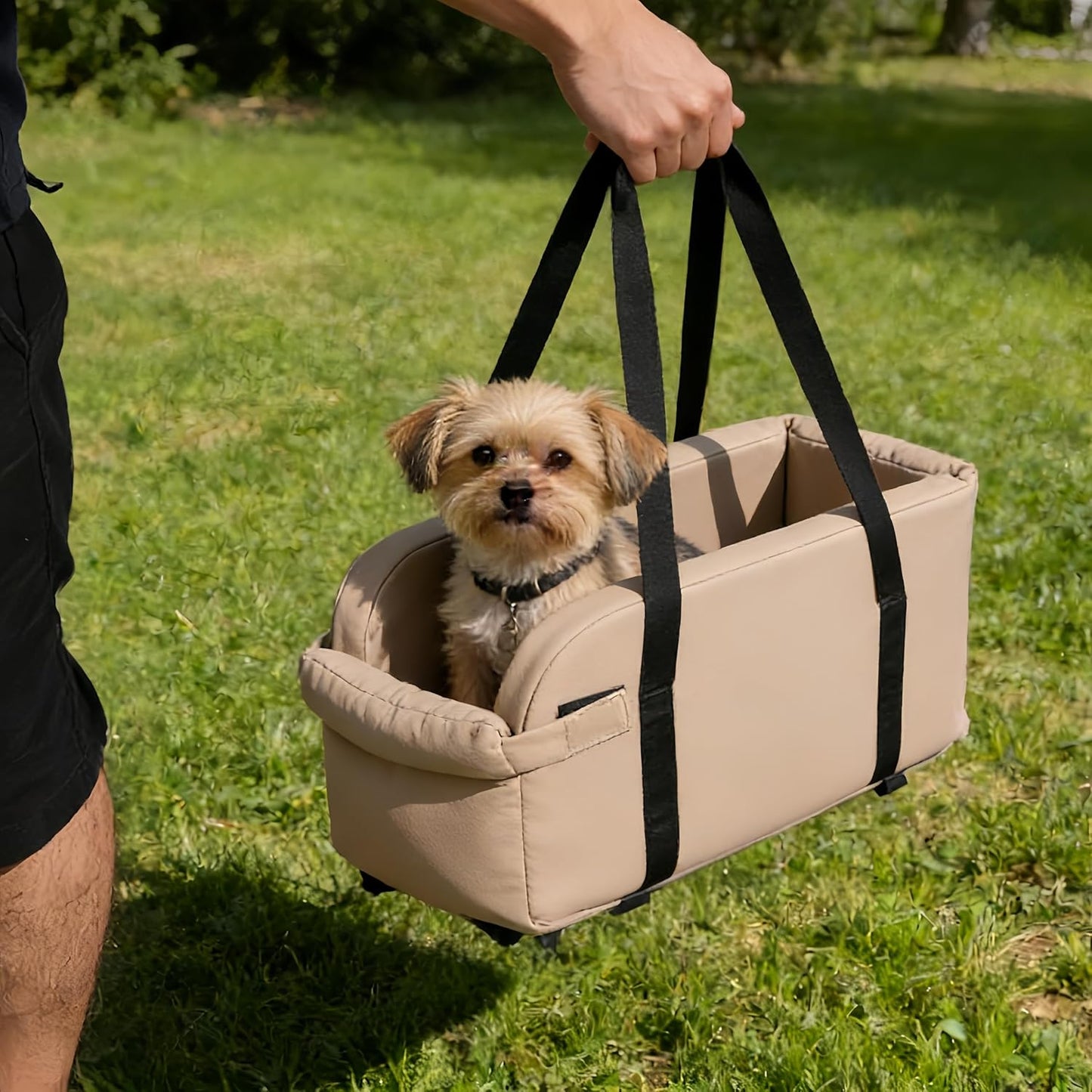 Center Console Dog Car Seat, Small Dog Car Seat, Waterproof Pet Bed with Safety Leash, Anti-Collapse Pet CarSeat with Soft Cushion, Easy Wipe Clean for Puppies Under 11 lbs (Black)