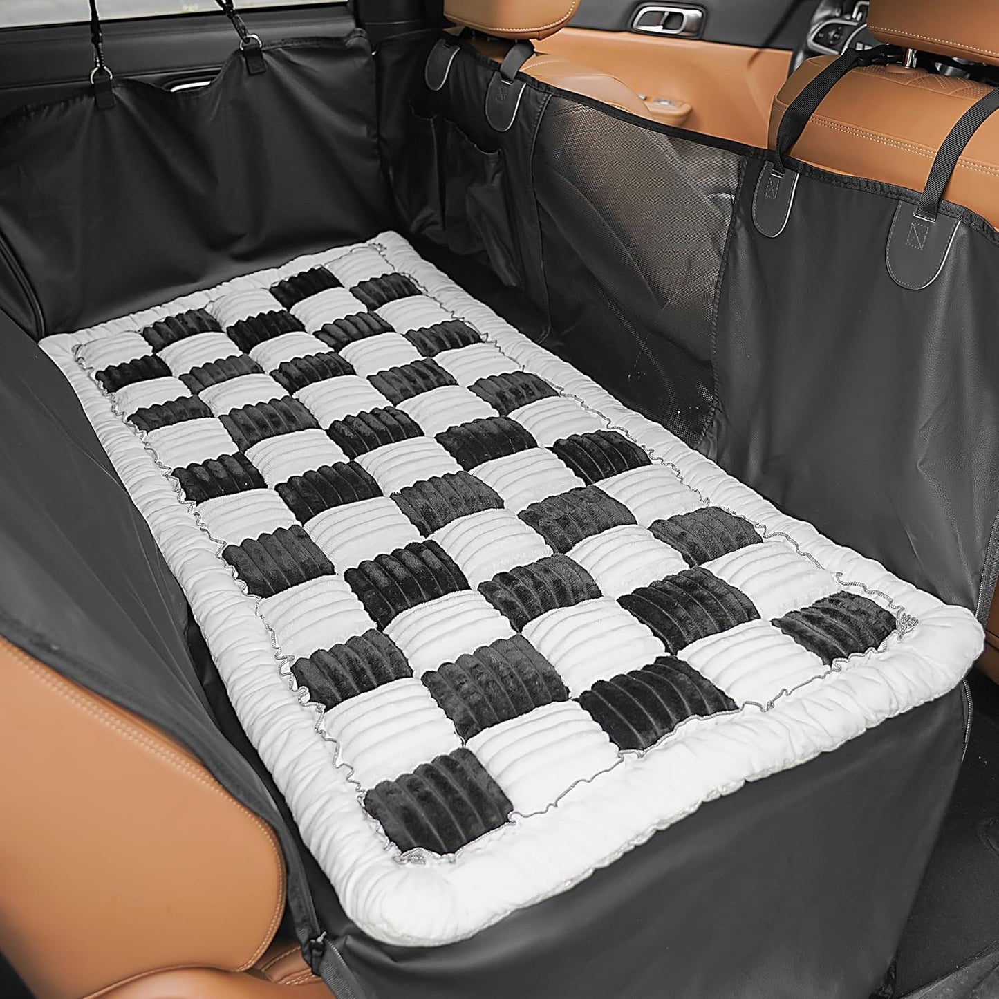 Backseat Dog Bed Mat for Car, Non-Slip Dog Bed for Car Back Seat, Soft & Cozy Dogs Blanket, Washable Travel Pet Mat Seat Protector for Cars, SUVs, Trucks