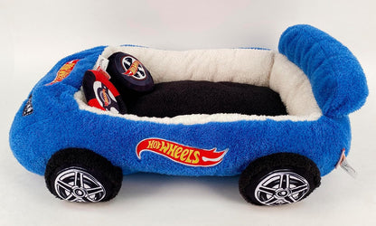 Hot Wheels Plush Car Pet Bed – Themed Blue Car Design for Dogs and Cats with Toy Steering Wheel and Tire