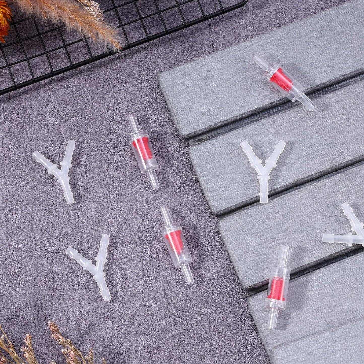 8PCS Aquarium Air Pump Splitter with Check Valve, Y Shape 3 Way Plastic Barb Equal Tee for 3/16" Hose, Anti-Shedding Fish Tank Tube Adapters