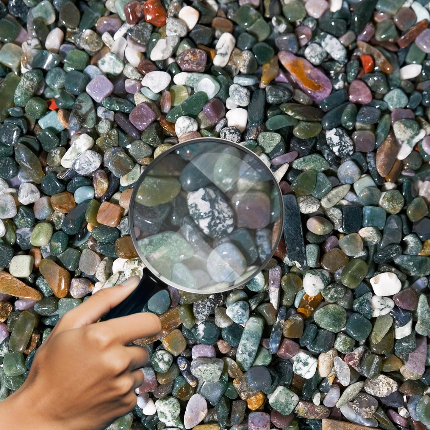 Moss Agate Crystal Chips 2lb (2400+ pcs) – 5-8mm Natural Crystals for Aquarium Gravel, Terrarium Substrate, Succulent Top Dressing, Jewelry Making & Spiritual Gifts – Safe for Fish Tanks